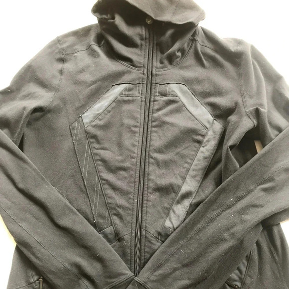 Lululemon Full  Zip - Picture 7 of 9